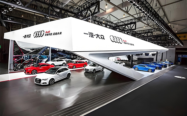 深圳展臺搭建商設(shè)計(jì)的入口：是坡道還是臺階？